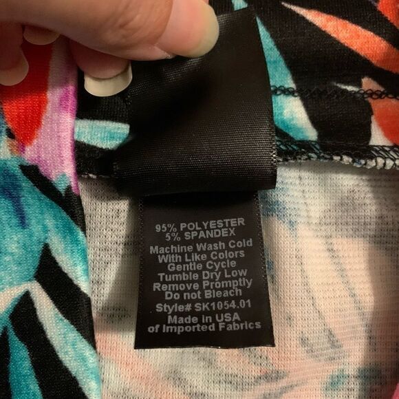 New Agnes & Dora hibiscus flower print skirt with tie waist stretch‎ - Picture 5 of 6